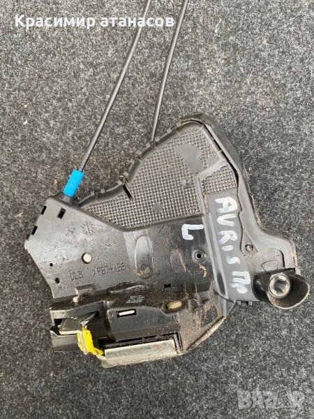 Брава на врата Предна лява за Тойота Аурис.A046693, снимка 1