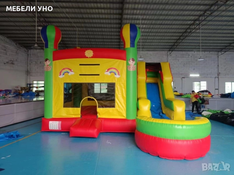 Надуваем атракцион замък с баскетболен кош и пързалка, снимка 1