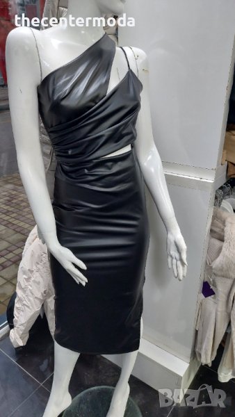 Елегантна черна рокля, снимка 1