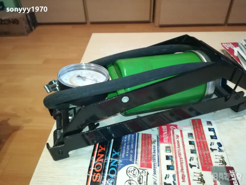НОВА ЯКА РУСКА КРАЧНА ПОМПА ЗА ГУМИ 1903251338, снимка 1