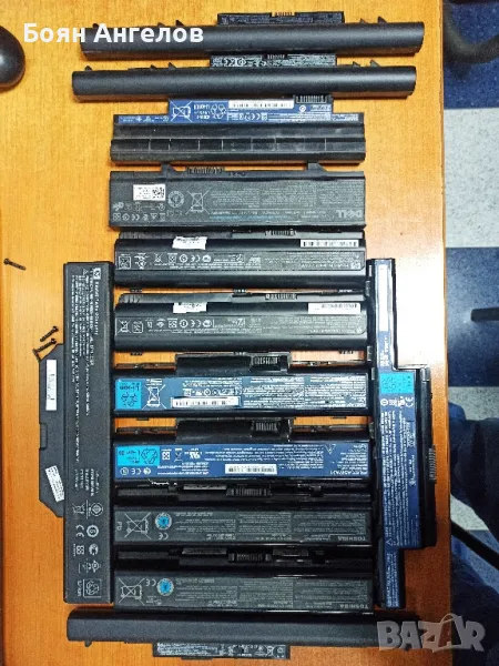 Продавам ЛОТ от 33 бр. батерии за лаптопи, снимка 1