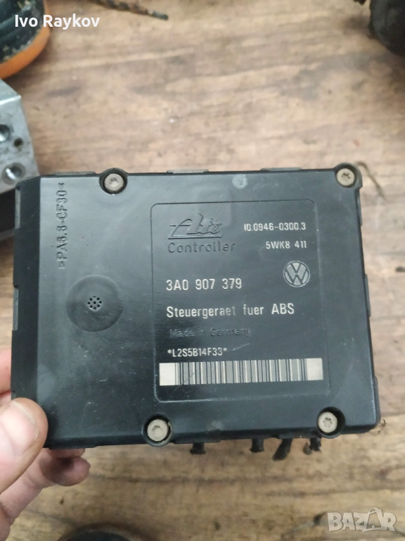 ABS за Volkswagen Golf III , 3A0907379 , ATE 10.0204-0017.4, снимка 1