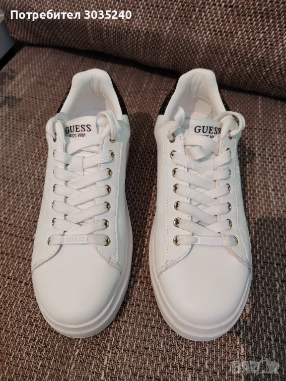 Дамски сникърси GUESS, снимка 1