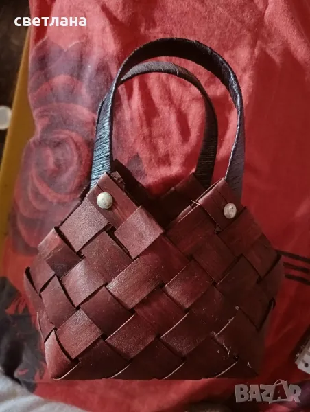 малка кошница плетена с 2 дръжки, снимка 1