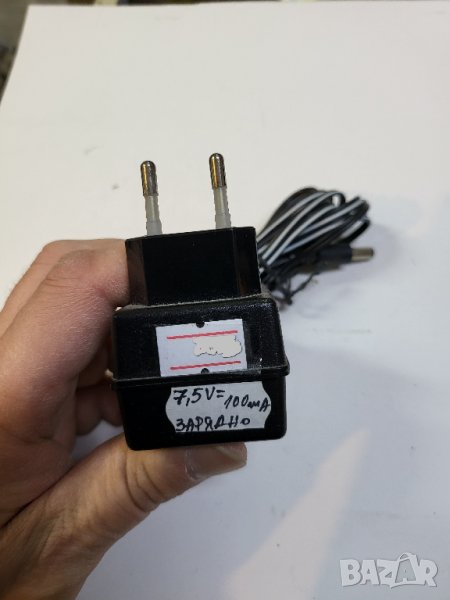 Зарядно   7,5 V - / 0,1А , снимка 1