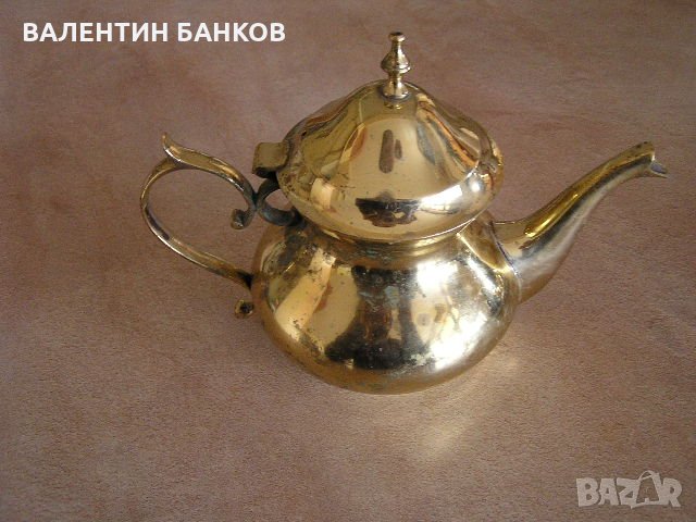  Белгийски декоративен бронзов чайник , снимка 1