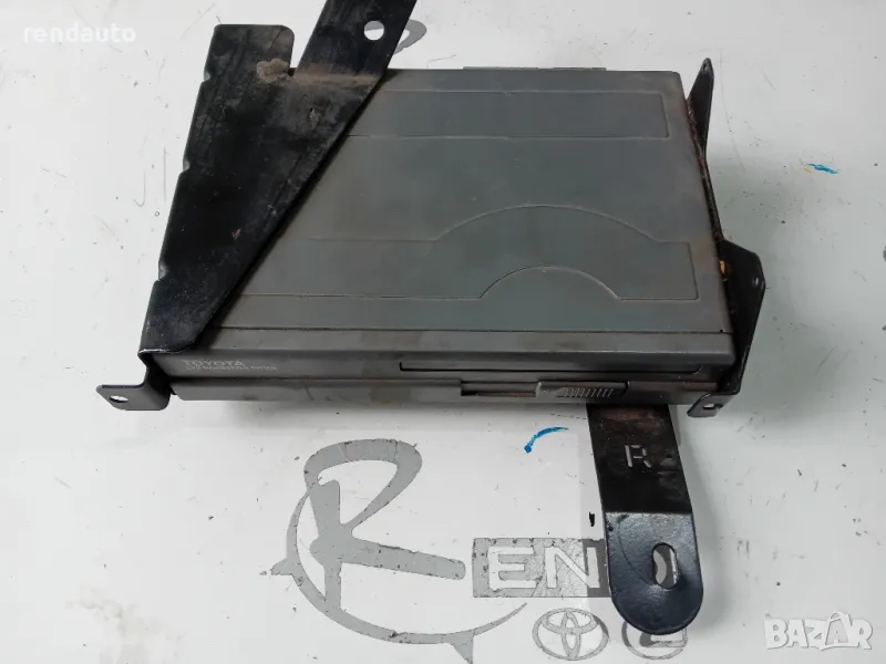 08662-00880 Cd плейър навигация Toyota Avensis T25 2003-2008г., снимка 1