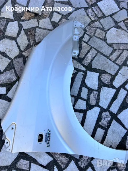 Калник преден десен  за Тойота корола версо.2004-2008г, снимка 1