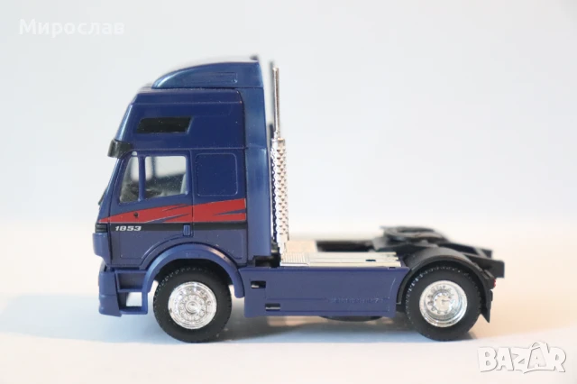 HERPA H0 1/87 MERCEDES 1853 ВЛЕКАЧ МОДЕЛ КОЛИЧКА КАМИОН, снимка 2 - Колекции - 50462634