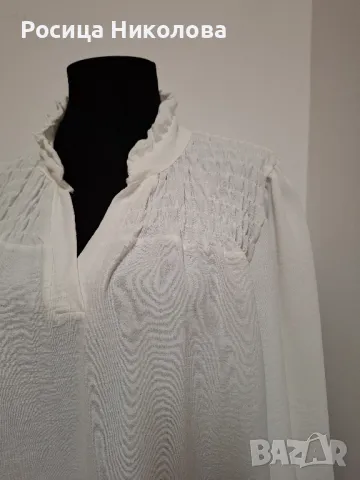 д блуза в бяло , снимка 2 - Блузи с дълъг ръкав и пуловери - 49253216