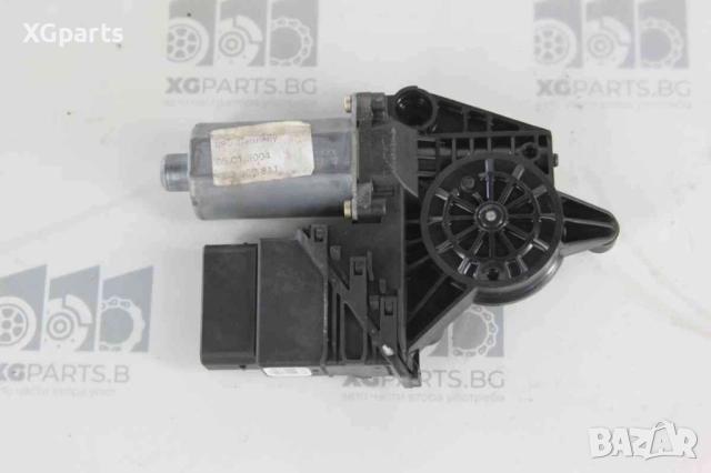 Машинка ел. стъкло задна лява за Volkswagen Passat B5, B5.5 (1996-2005)