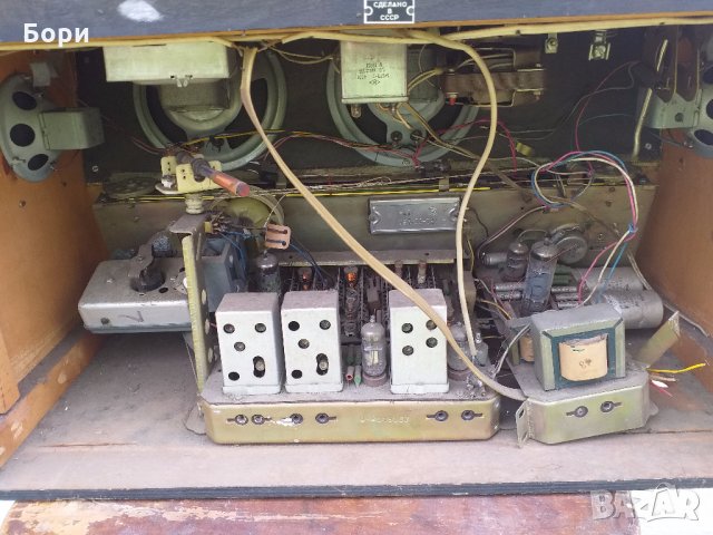 Радиограмофон Latvija M, снимка 10 - Радиокасетофони, транзистори - 28887261