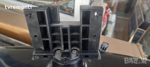 оригинална стойка  MJH406139 телевизор LG модел 32LG5600, снимка 2 - Стойки, 3D очила, аксесоари - 35617487