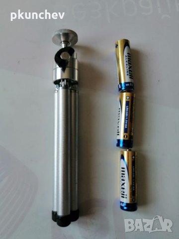 Малък, сгъваем статив за фотоапарат или камера , снимка 3 - Чанти, стативи, аксесоари - 27308053