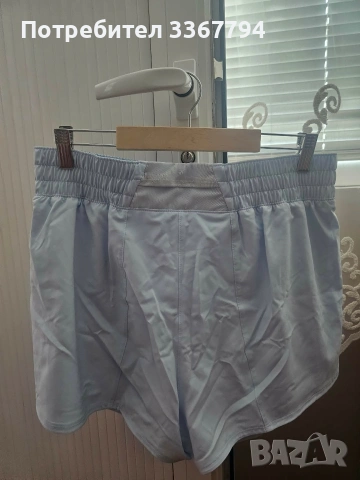 Оригинални къси панталонки с клин Nike , снимка 2 - Къси панталони и бермуди - 53538420