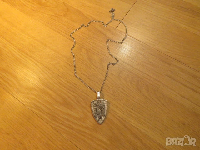 Старинен солиден сребърен медальон Архангел Михаил със синджирче - Вашият Амулет за защита сребро, снимка 3 - Други - 51061989