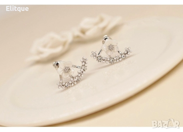 Нежни обеци цвете с долна част, минаваща по ръба на ухото. Цветове - сребрист или златист, снимка 6 - Обеци - 52796216