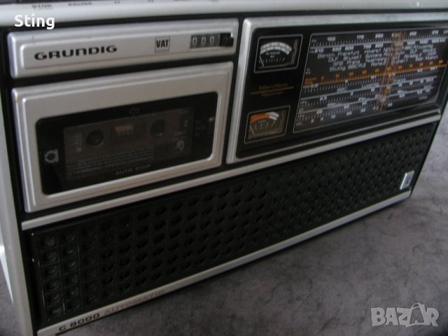 GRUNDIG C 8000 AUTOMATIC Радиокасетофон от 70 те, снимка 3 - Радиокасетофони, транзистори - 39083292