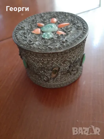 Старинна кутия за бижута, снимка 2 - Антикварни и старинни предмети - 47575988