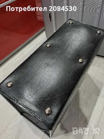 Твърд кожен куфар за документи , снимка 12 - Органайзери за бюро - 49165962
