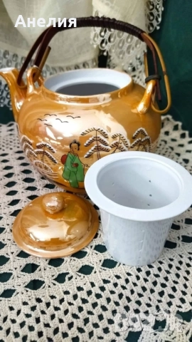 Прекраснен комплект фин тънък яйчен порцелан , снимка 2 - Чаши - 51437583