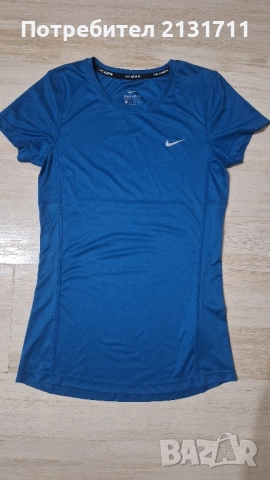 Дамска спортна тениска Nike , снимка 2 - Тениски - 52258536