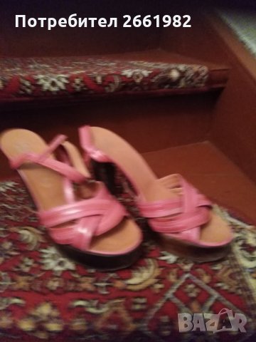 Розови сандали, снимка 1