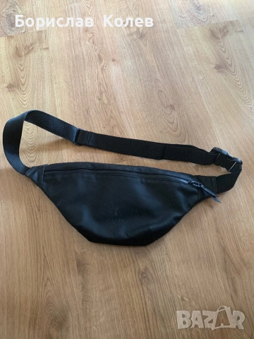 Водоустойчива чанта за кръст и през рамо от RAINS