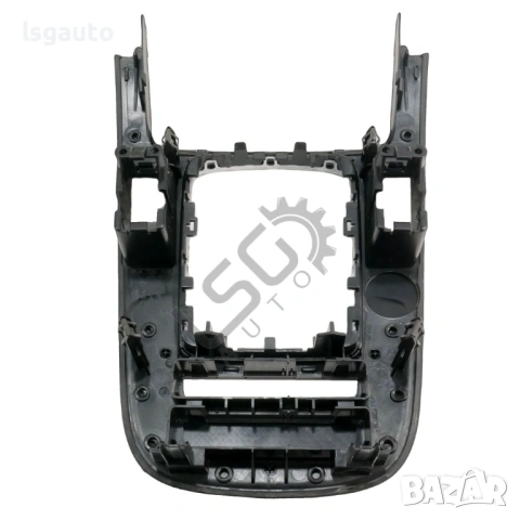 Лайсна около скоростен лост AUDI A4 (B8) 2008-2015 ID: 156860, снимка 3 - Части - 53119028