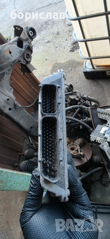 Компютър за Фолксваген Пасат б5 2.3, снимка 2 - Части - 53037459