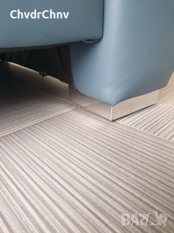 Немски кожен офис фотьойл/светло син-естесвена кожа/подвижна облегалка/стол 110x100x90см, снимка 10 - Дивани и мека мебел - 50698992