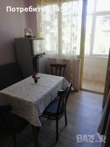 Продавам 4-стаен апартамент в Ямбол , снимка 4 - Апартаменти - 47352437