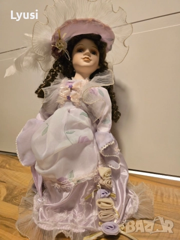 Красива Порцеланова кукла, снимка 2 - Колекции - 52924067