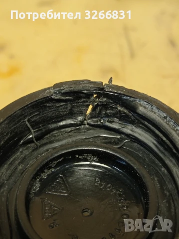 ВАЗ Лада Жигули 2101-казанче спирачна течност съединител СССР , снимка 4 - Части - 50950223