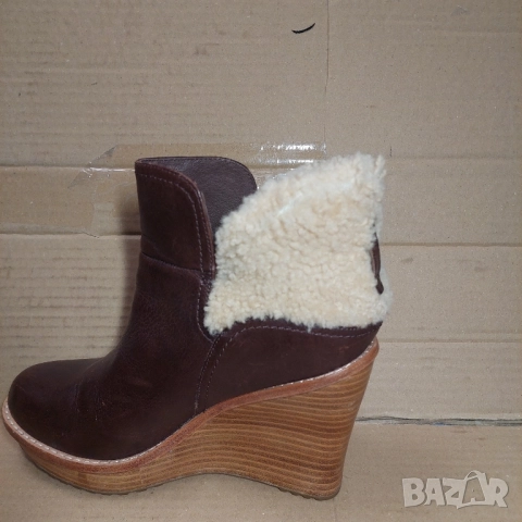 обувки на висок ток UGG Anais от овча кожа номер 40 , снимка 5 - Дамски ежедневни обувки - 52280958