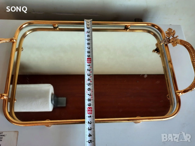 Прекрасен Огледален Позлатен Поднос, снимка 8 - Прибори за хранене, готвене и сервиране - 53600182