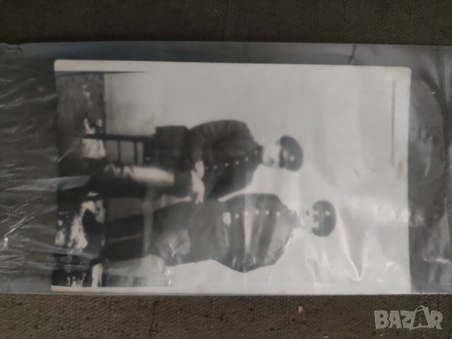 Снимки на пожарникари с медали Царство България, снимка 5 - Антикварни и старинни предмети - 43688324