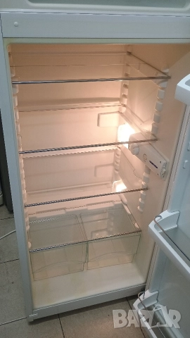 Хладилник с камера Liebherr, снимка 9 - Хладилници - 52815692