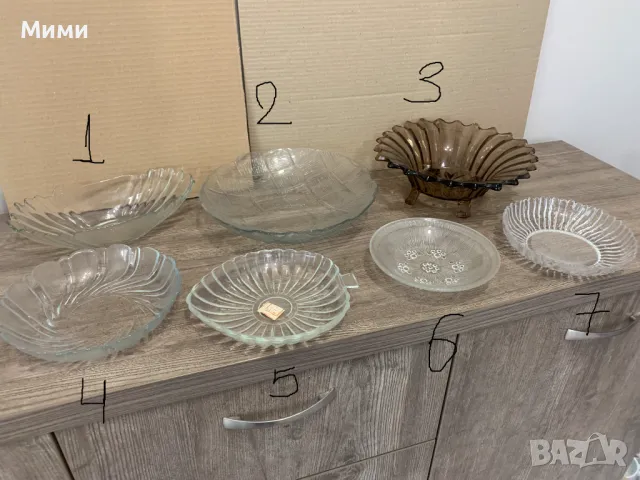 Чинийки за сладко стъклени и пластмасови и съдове за ядки и сладки., снимка 5 - Антикварни и старинни предмети - 42099255