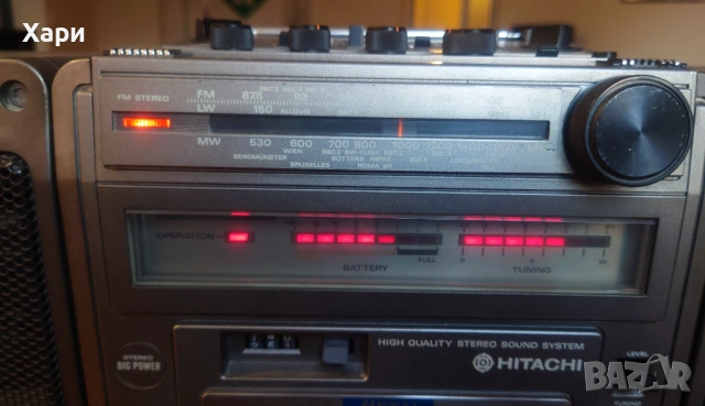 Радио касетофон /Ghettoblaster/Hitachi TRK-9140E, снимка 4 - Радиокасетофони, транзистори - 53387149