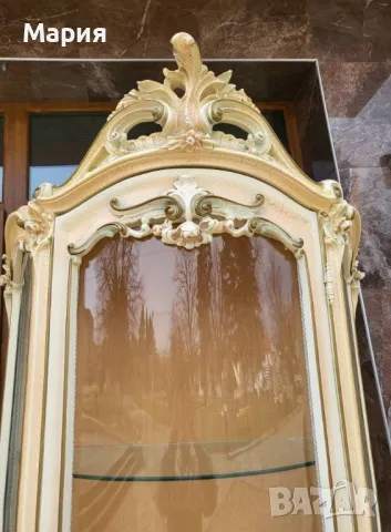 Италианска барокова витрина 025, снимка 4 - Секции и витрини - 49876814