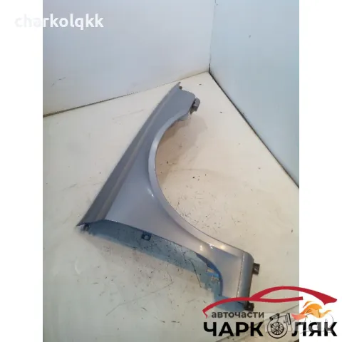 Десен калник за Рено Лагуна, снимка 2 - Части - 47876907