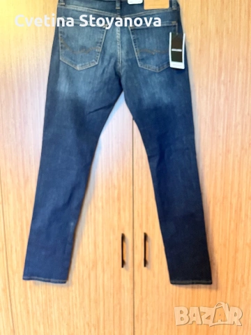 Нови дамски дънки- М размер- Jack&Jones, снимка 4 - Дънки - 53465089