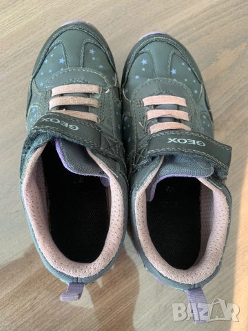 Два чифта ползвани маратонки* Обща цена, снимка 8 - Детски маратонки - 51438694