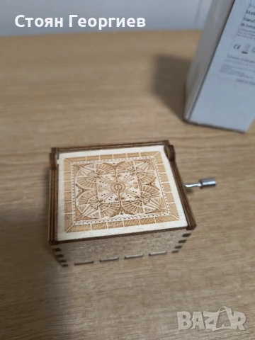 Чисто нова музикална кутия с мелодия QUEEN , снимка 1