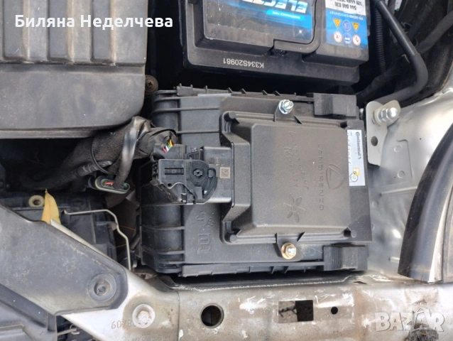 VW Golf 6 цял или на части, снимка 10 - Автомобили и джипове - 53513196