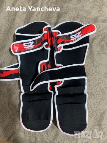 Боксови ръкавици и протектори за крака, снимка 2 - Бокс - 52496898