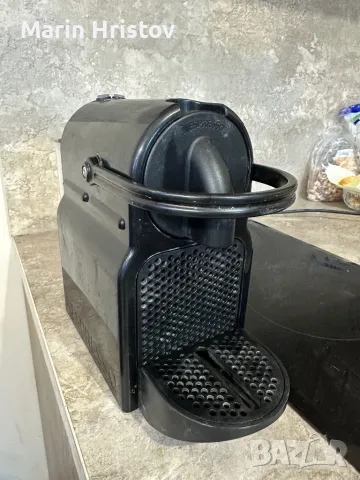 Кафемашина Delonghi Nespresso, снимка 4 - Кафемашини - 50236272