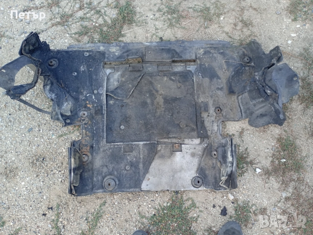 Кора под двигателя Опел Вектра Б 1995-2002г 24427901