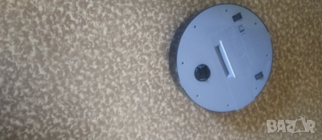 Прахосмукачка - робот , снимка 2 - Прахосмукачки - 52924455